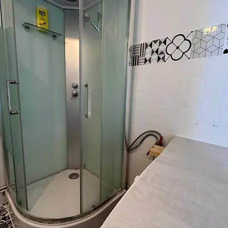 Apartman Spacieux Proche Des Halles Wifi Narbonne