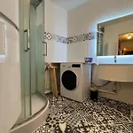 Spacieux Proche Des Halles Wifi Apartamento Narbona