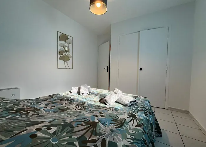 Spacieux Proche Des Halles Wifi Apartment
